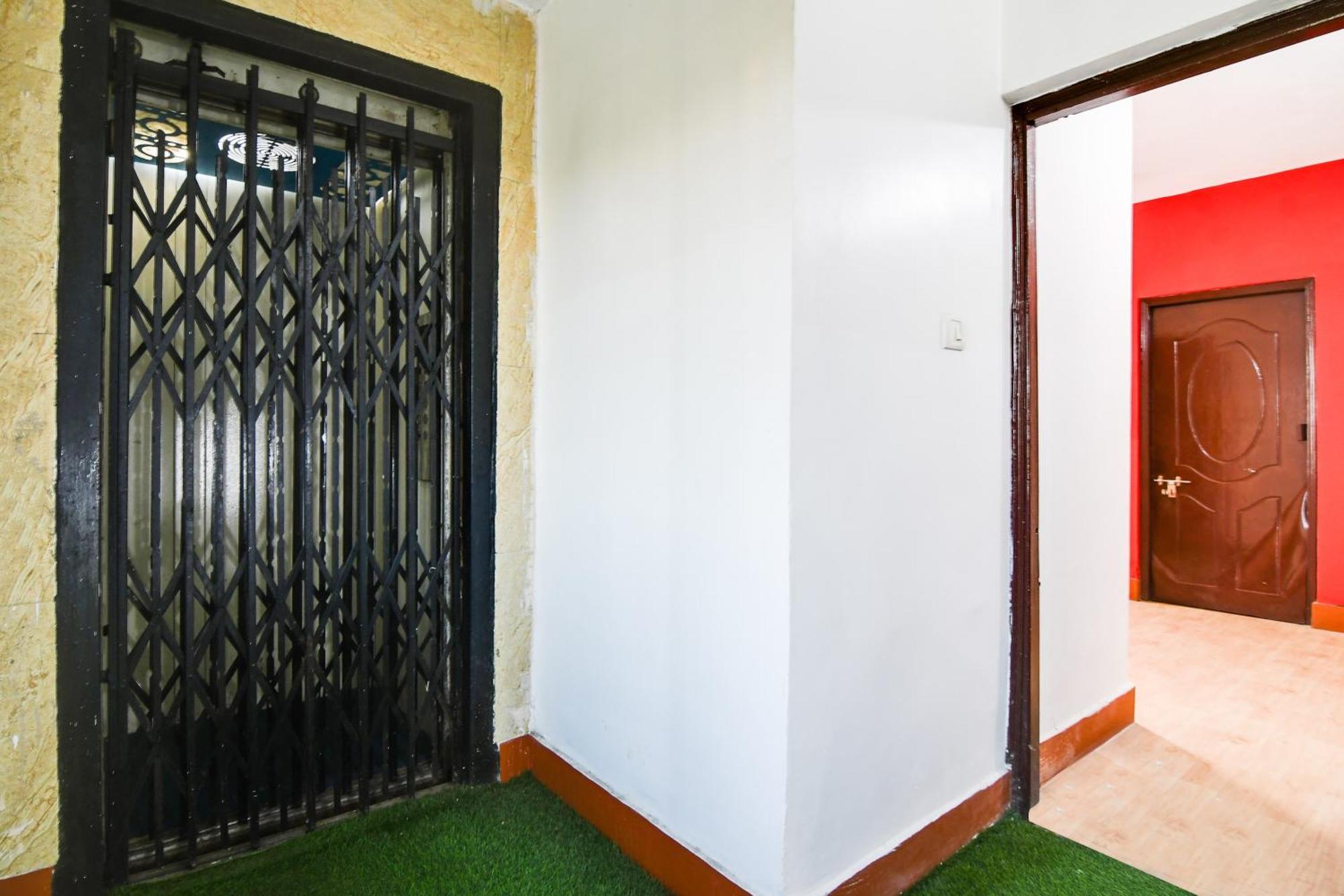 Hotel O Biswa Bangla Sarani Calcutta Exteriör bild