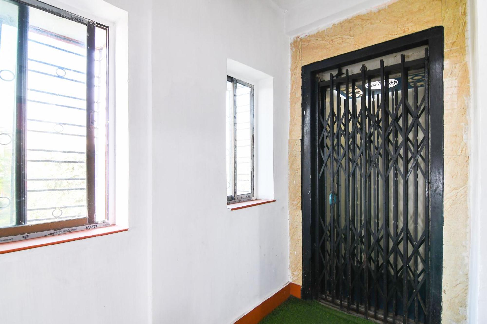 Hotel O Biswa Bangla Sarani Calcutta Exteriör bild